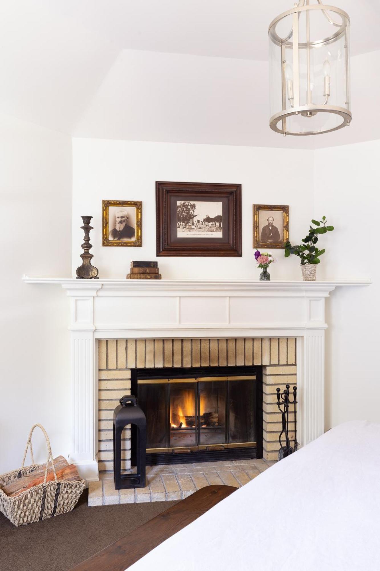The Ballard Inn, A Kirkwood Collection Hotel Esterno foto